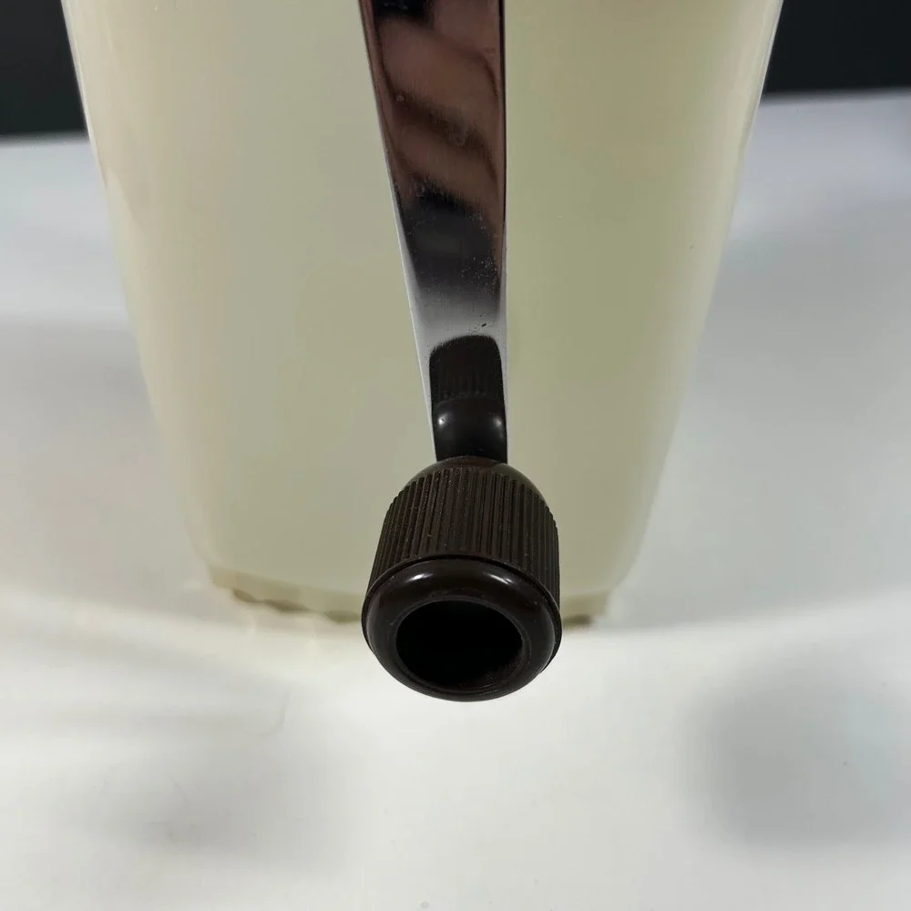 Swing-A-Way‎ Manual Ice Crusher White Vintage Hand Crank Coarse Fine Settings